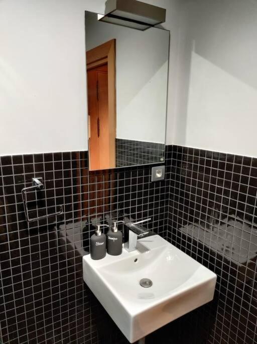 Apartamento Iaros La Roca Santander Exterior foto